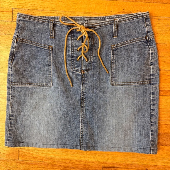 Denim Mini Skirt Leather Lace-Up Front - Picture 4 of 8